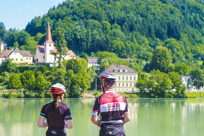 Passau – Viena, 384 km de puro ciclismo a orillas del Danubio